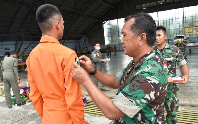 Danlanud Adisutjipto Marsekal Pertama TNI Bob Henry Panggabean Pimpin ...