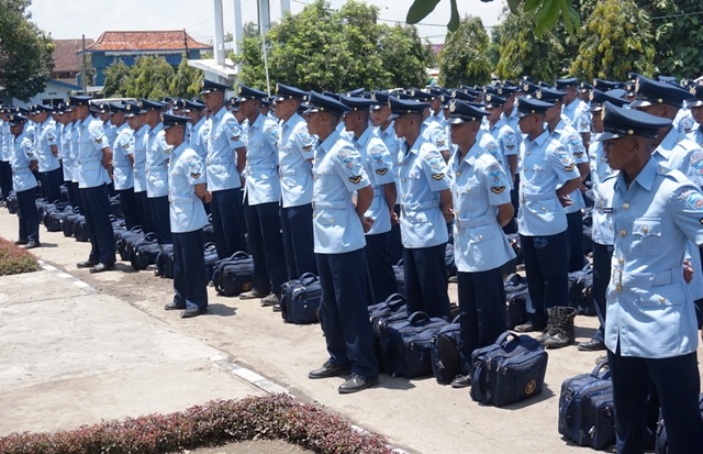 Empat Lulusan Terbaik SMA Angkasa Adisutjipto, Lulus Pendidikan Bintara TNI AU 2019