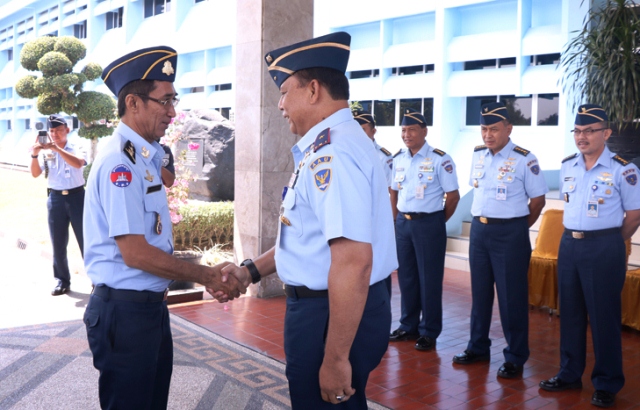 Delegasi Royal Cambodian Air Force Kunjungi Akademi Angkatan Udara Yogyakarta