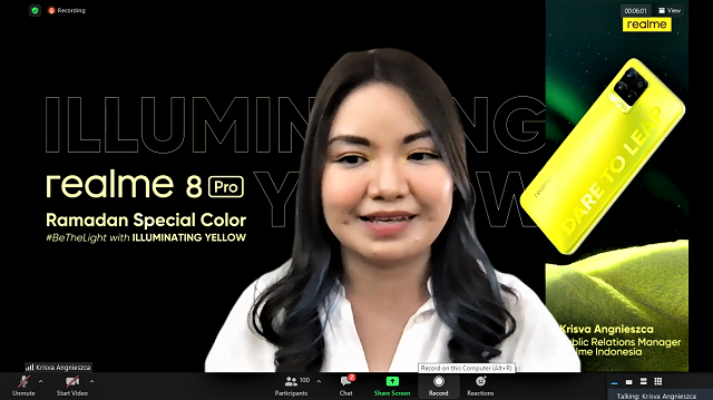 Realme 8 Pro Illuminating Yellow dan realme Watch S Master Edition untuk Inisiasi BeTheLight selama Ramadan