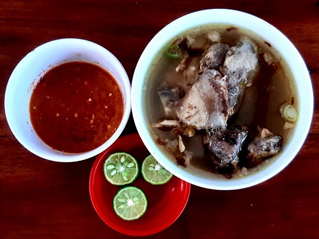 Warung Soto Omah nDesa Sempu, Menu Unggulan Serba Daging Sapi