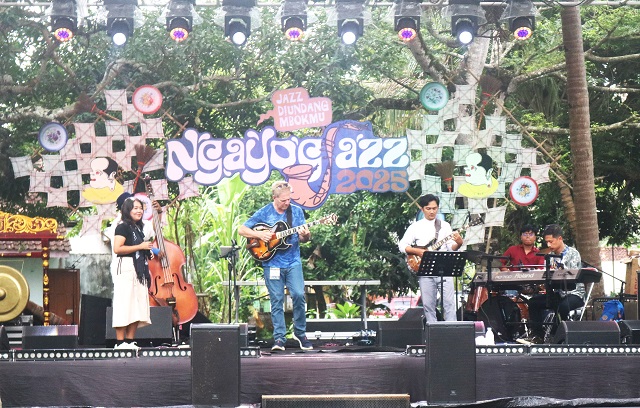Ngayogjazz 2025 Diserbu Pecinta Musik Jazz, Mobil-Mobil Memenuhi Jalanan Imogiri-Bantul