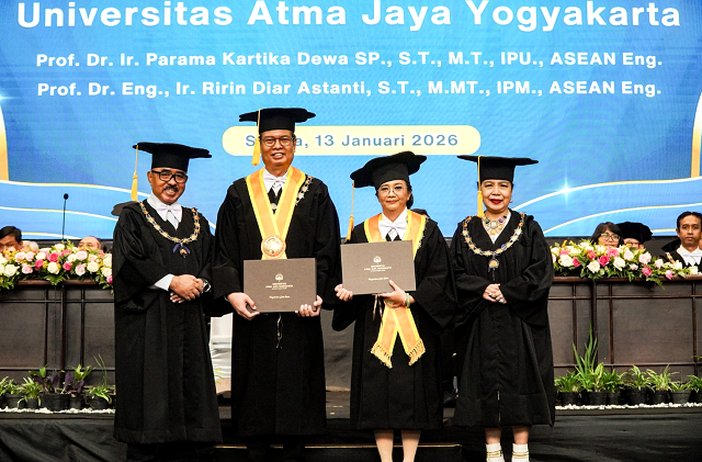 UNIVERSITAS ATMA JAYA YOGYAKARTA Kukuhkan Dua Guru Besar Teknik Industri