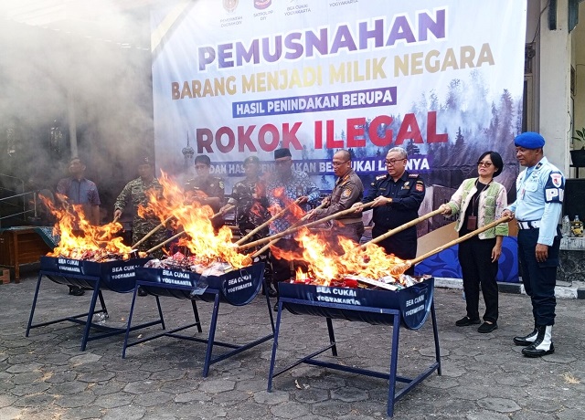 BEA CUKAI YOGYAKARTA Musnahkan Barang Ilegal, Demi Penegakan Hukum